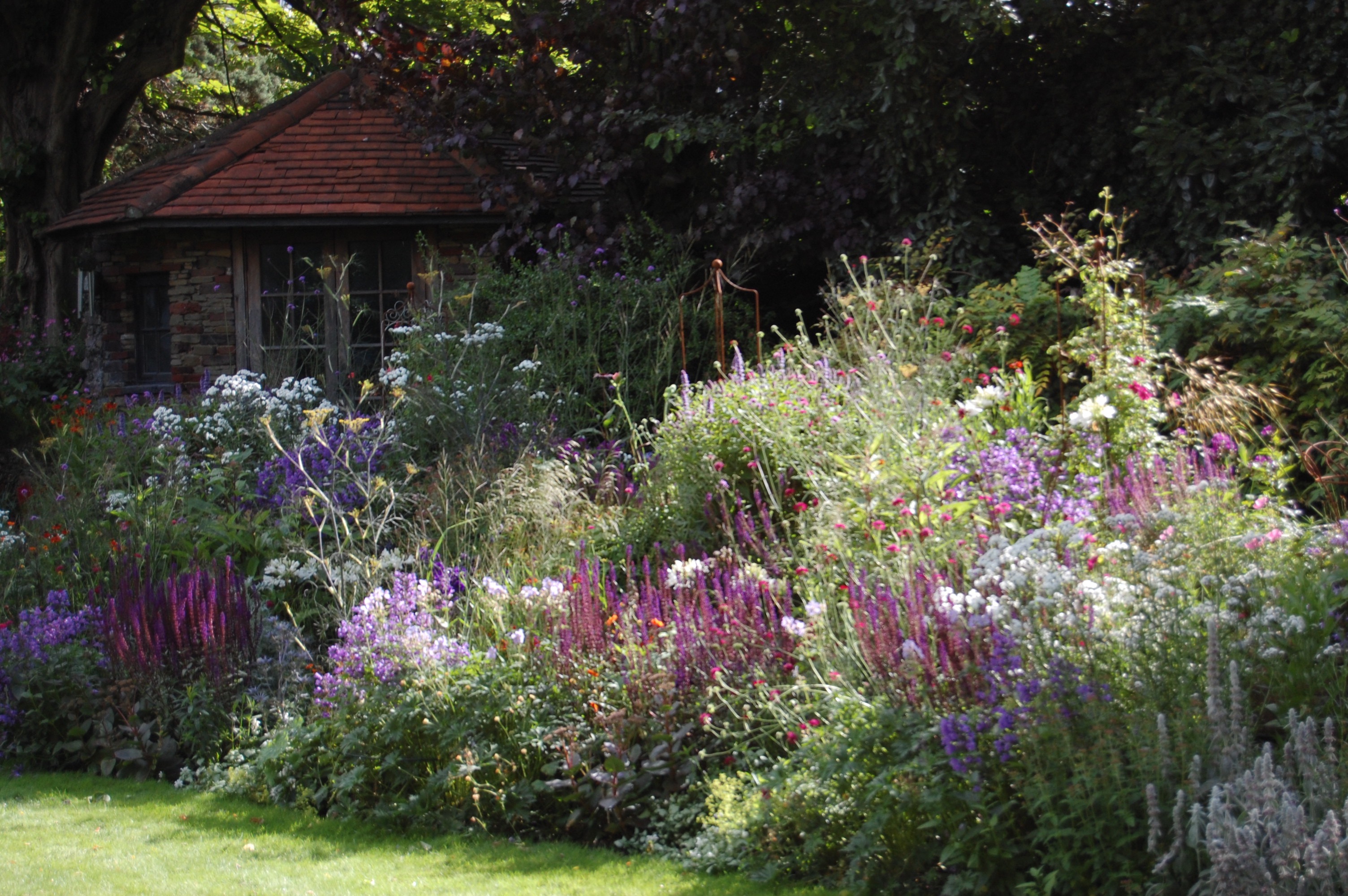 Picture showing a garden design by Ben MacDonald